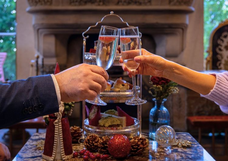 Afternoon Tea with Prosecco