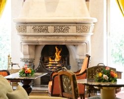 End your weekend on a high with a sweet Sunday night stay at Lawlor’s.